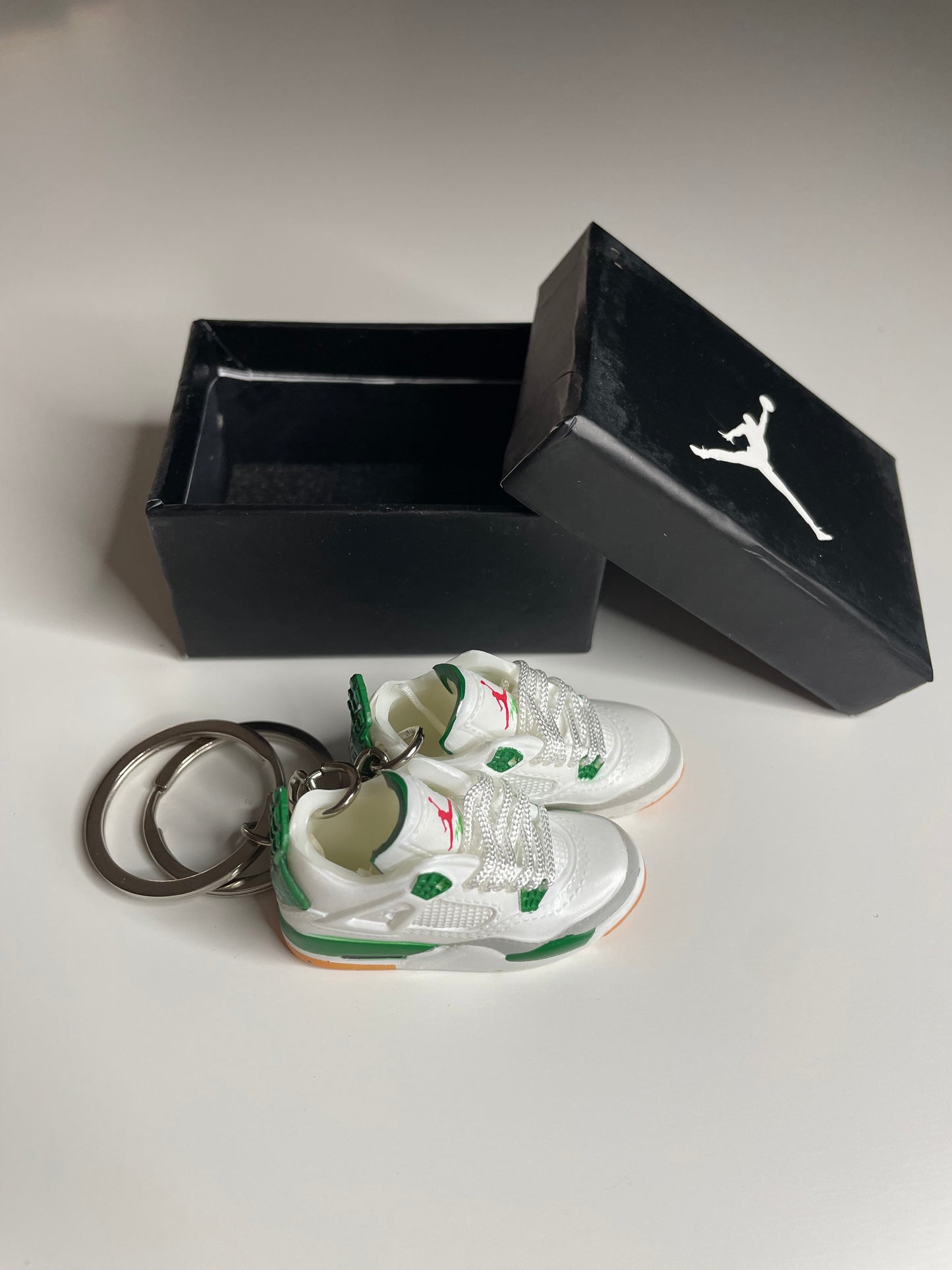 Portachiavi Mini Sneaker Jordan 4 SB ‘Pine Green’