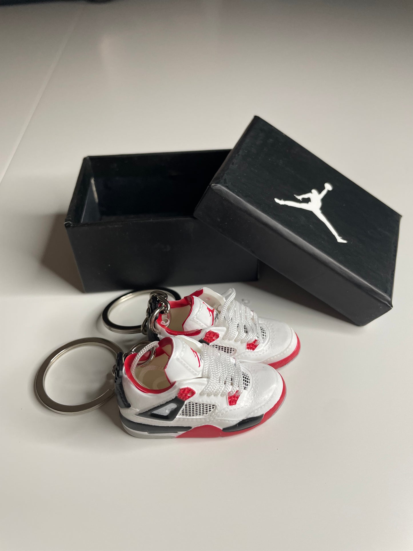 Portachiavi Mini Sneaker Jordan 4 ‘Fire Red’